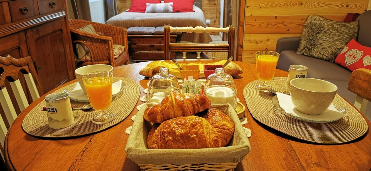 La Grange De Lina Apartment Grignon Luaran gambar